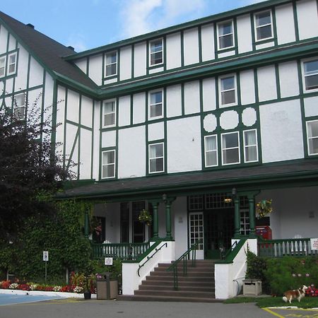 קורנר ברוק Glynmill Inn מראה חיצוני תמונה